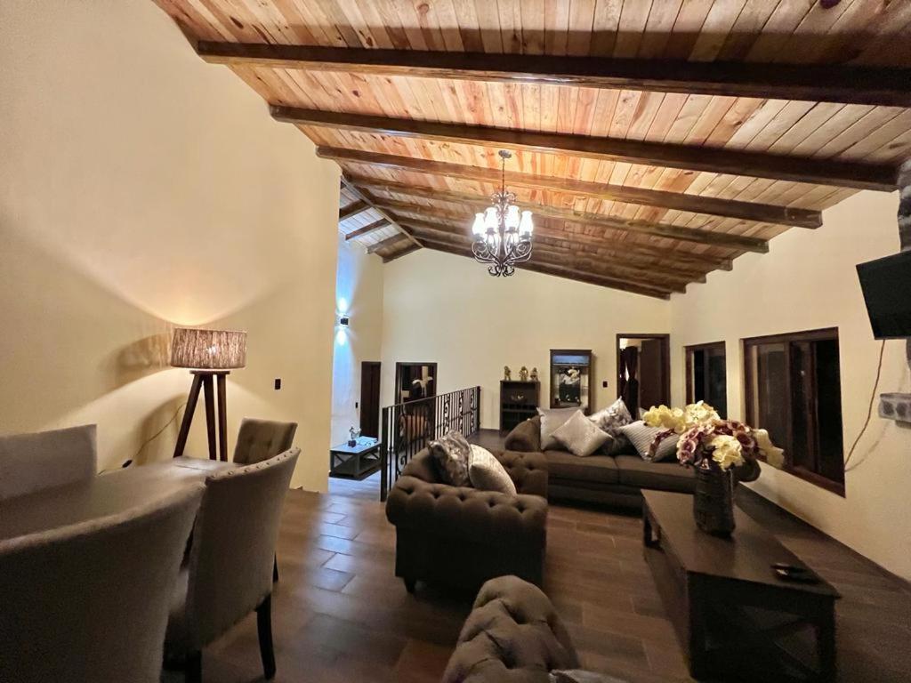 Cabana No.9 Puerta Del Bosque Mazamitla. 外观 照片