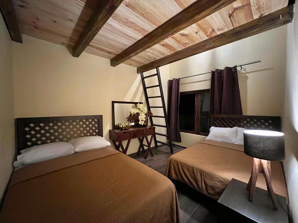 Cabana No.9 Puerta Del Bosque Mazamitla. 外观 照片